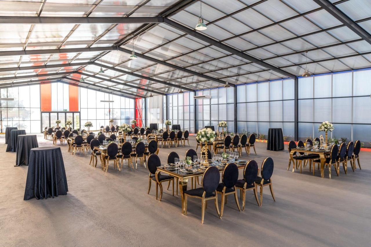 Park Inn by Radisson Polokwane Bagian luar foto