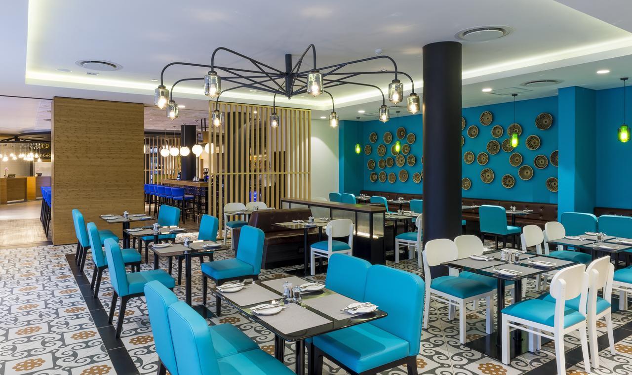 Park Inn by Radisson Polokwane Bagian luar foto